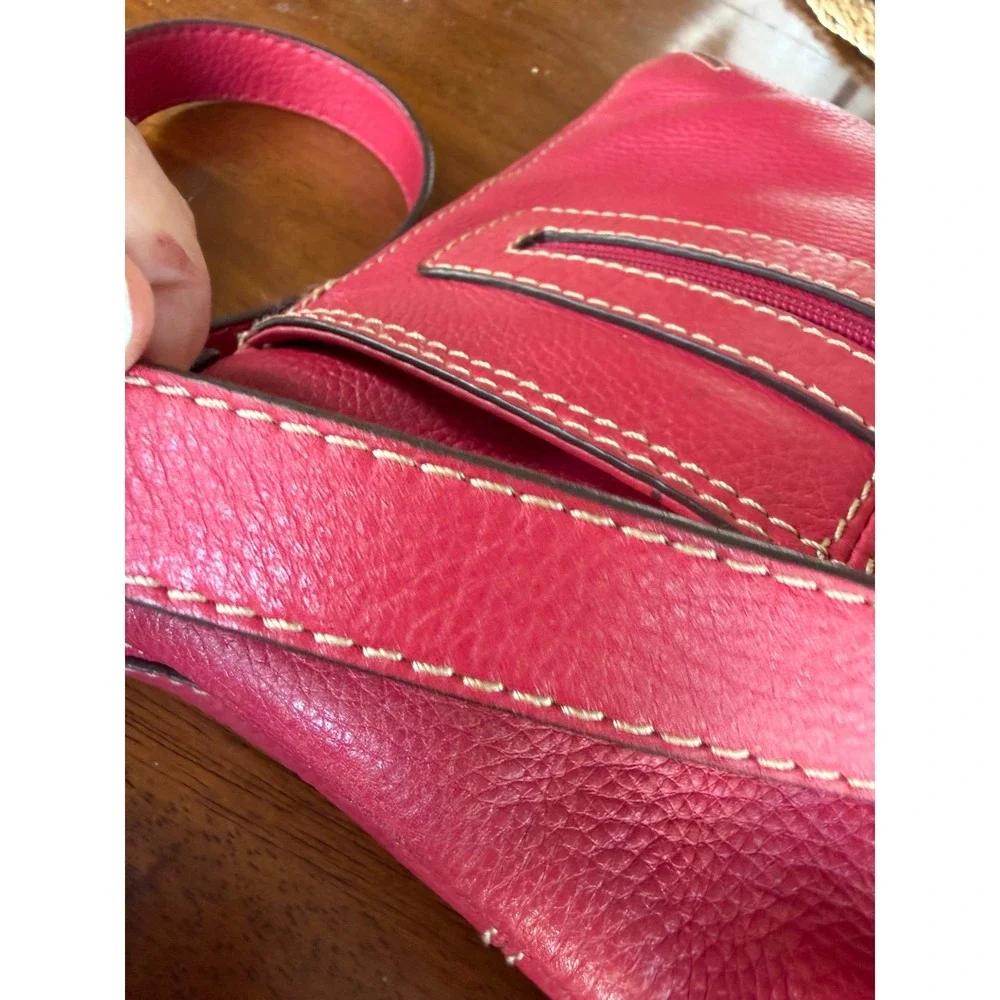 Fossil Red Pebbled Leather Crossbody Bag Messenger Adjustable Strap